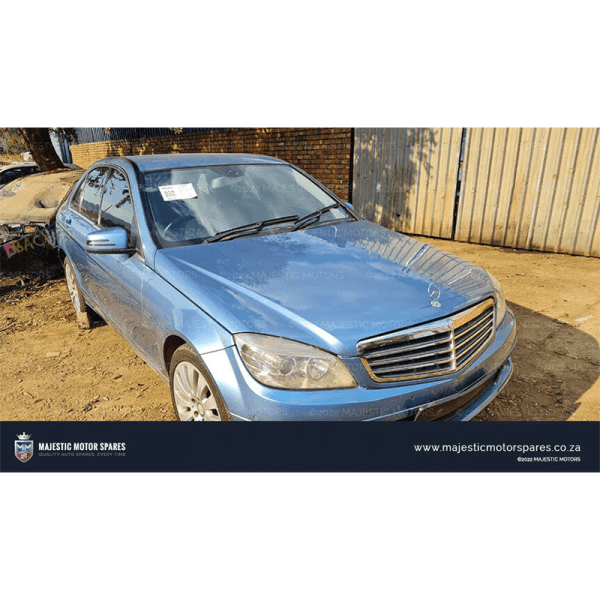 2010 MERCEDES-BENZ C220 W204 BLUE EFFICIENCY
