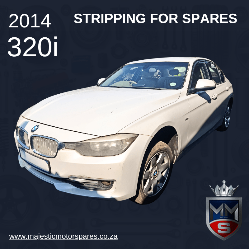 2014 BMW 320I F30 SEDAN STRIPPING FOR SPARES