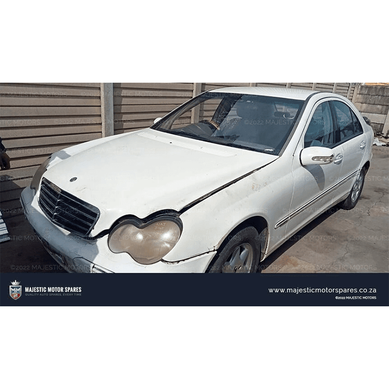 2001 MERCEDES-BENZ C200 W20