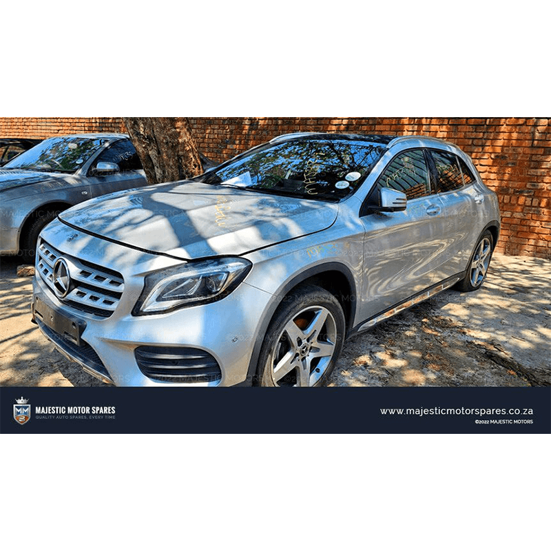 MAJ3217 2019 MERCEDES-BENZ GLA200 W156