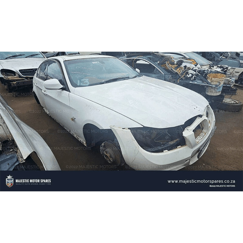 2011 BMW LCI 320i E20