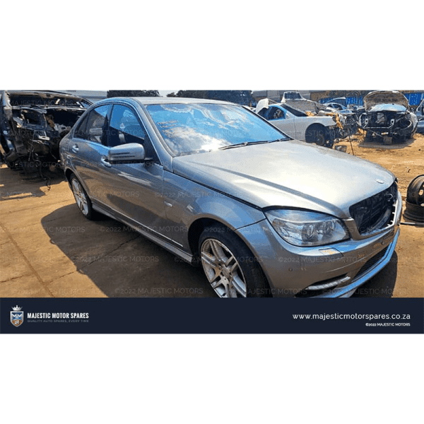 2010 MERCEDES-BENZ C200 W204