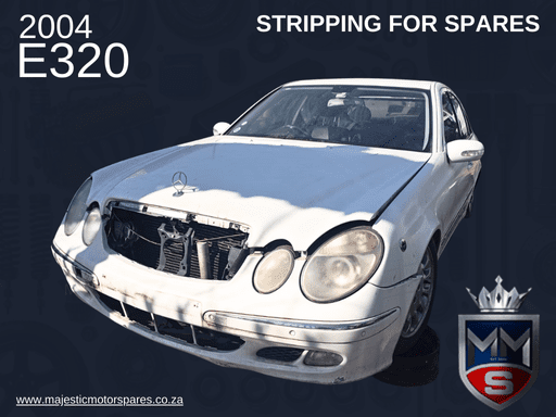 2004 MERCEDES E320 W211 STRIPPING FOR SPARES