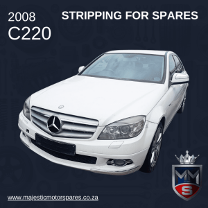2008 MERCEDES C200 W204 STRIPPING FOR SPARES