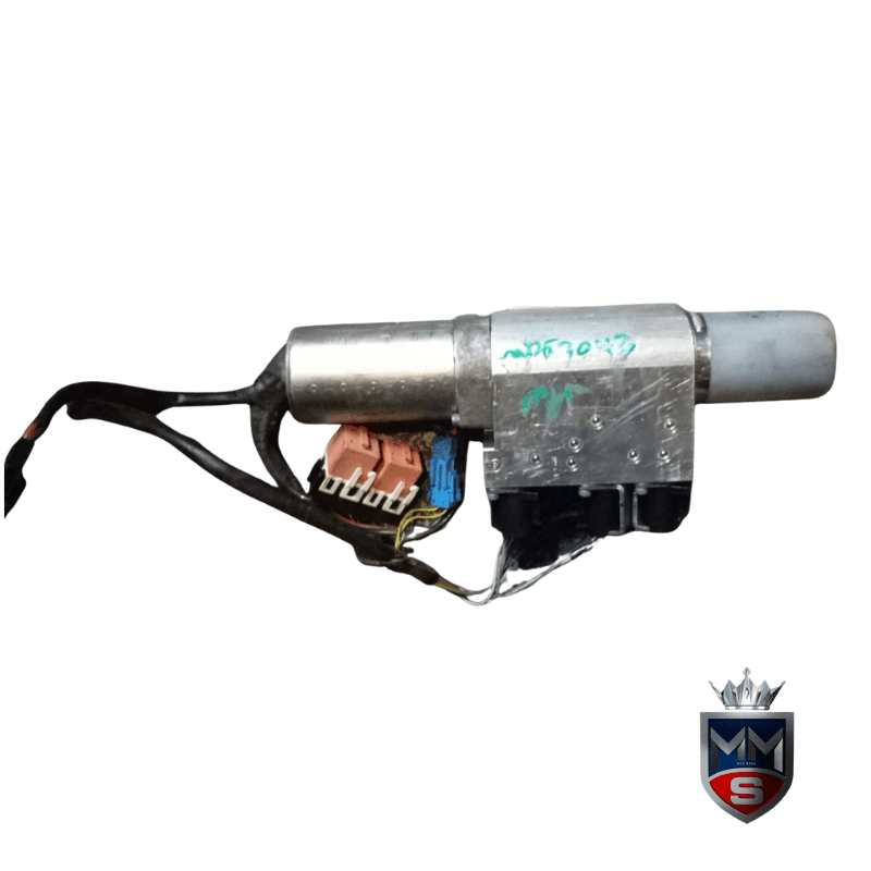 BMW M4 F83 Roof Pump Motor – Used