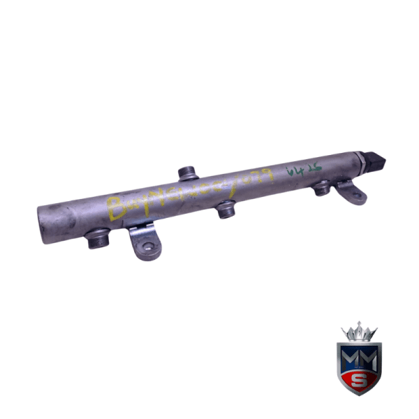 Mercedes M642 Fuel Rail – Used