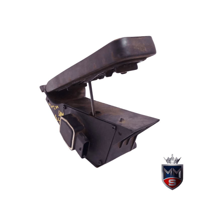 Mercedes C220 W204 Accelerator Pedal – Used