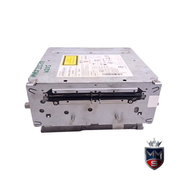 Mercedes W205 radio unit – Used