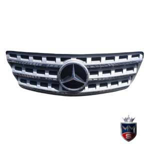 2011 Mercedes ML350 W164 Main Grille – used