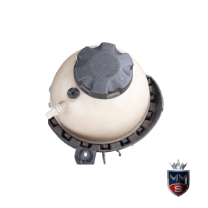 BMW 320i F30 expansion water tank – used