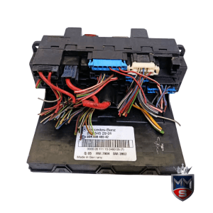 Mercedes W203 W209 front SAM unit module - used