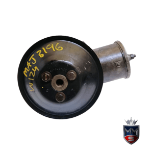 Mercedes W124 M102 steering pump - used