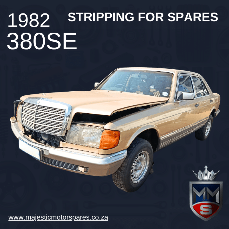 1982 MERCEDES-BENZ 380SE W126 STRIPPING FOR SPARES