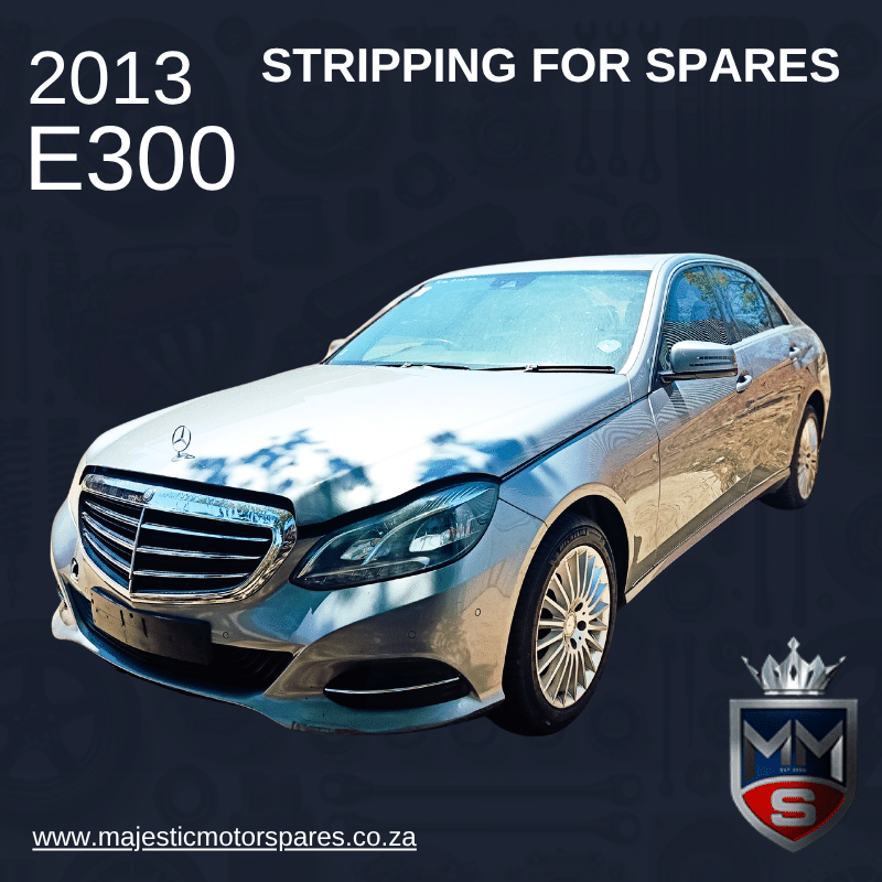 2013 MERCEDES-BENZ E300 BLUETEC HYBRID W212 STRIPPING FOR SPARES